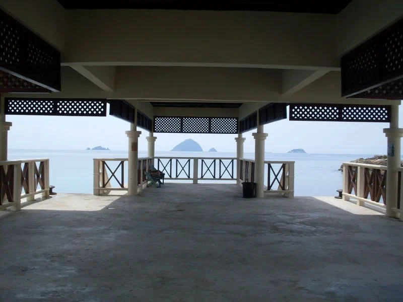 molo coral bay