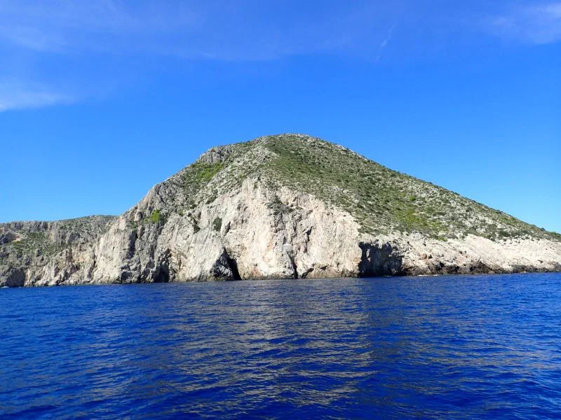 27 Biševo